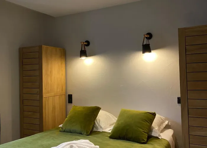Apartmanhotel Et De L'hermitage 3*