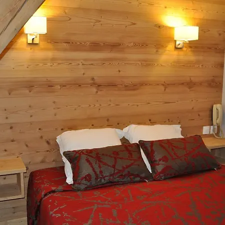 Et De L'hermitage 3* Тон