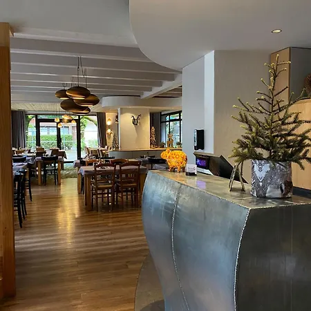 Et De L'hermitage 3*