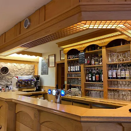 Et De L'hermitage Апарт-отель 3*