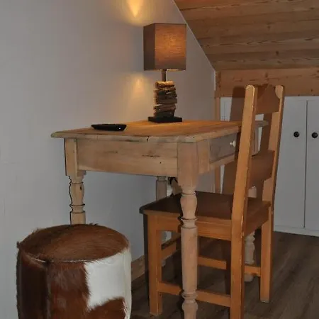 Et De L'hermitage 3* Тон